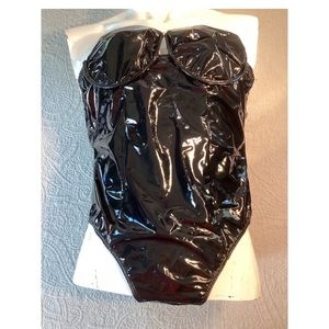 Women’s Fashion Queen Sexy Bodysuit Cosplay Medium Black Vinyl